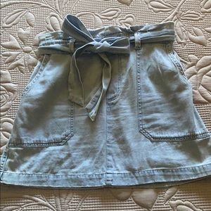 AE paper bag waist skirt